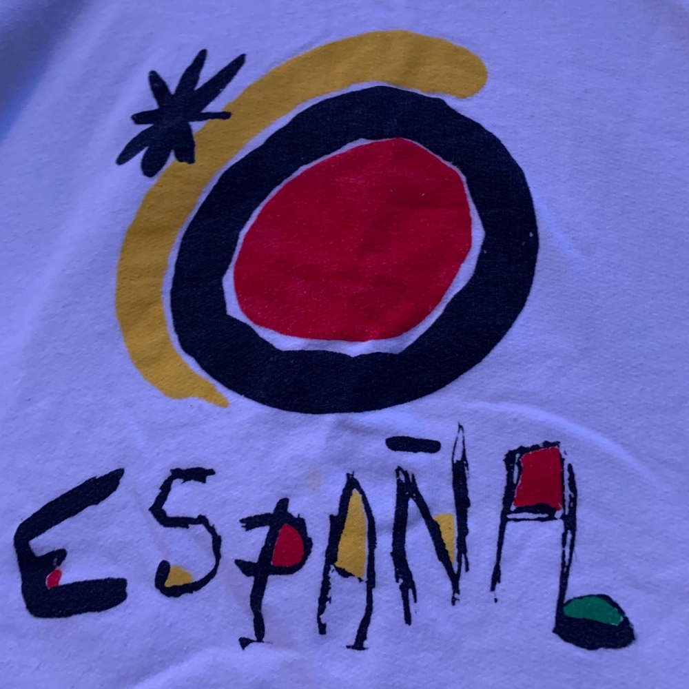 Crew neck white sweater